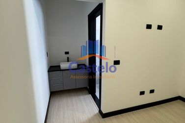 Casa &agrave; venda - 250m&sup2; - Condom&iacute;nio Mont Blanc