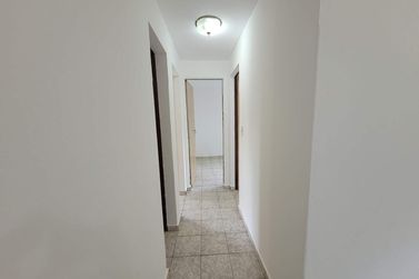 Apartamento para alugar - 59m&sup2; - Zona III