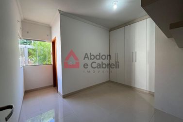 Casa para alugar - 120m&sup2; - Jardim Caravelle