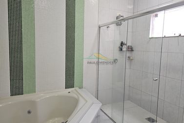 Sobrado &agrave; venda - 292m&sup2; - Zona 3