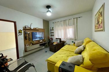 Casa &agrave; venda - 129m&sup2; - JARDIM BELVEDERE
