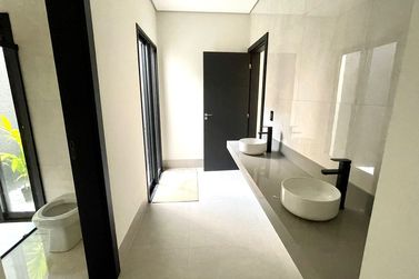 Casa &agrave; venda - 297m&sup2; - JARDINS DE VERSAILLES