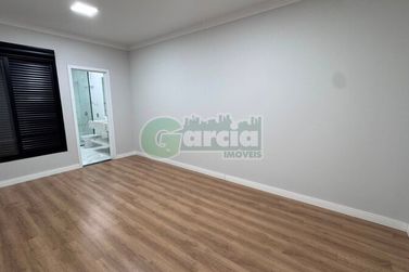 Casa &agrave; venda - 132m&sup2; - Parque Interlagos