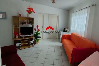 Casa &agrave; venda - 130m&sup2; - Jardim Vit&oacute;ria