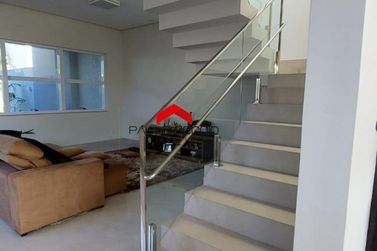 Sobrado &agrave; venda - 271m&sup2; - Zona VII