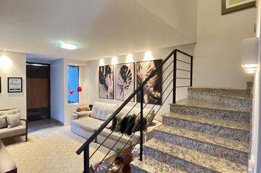 Sobrado &agrave; venda - 245m&sup2; - Zona II