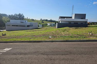 Terreno &agrave; venda - 256m&sup2; - Paysage Unique Condom&iacute;nio