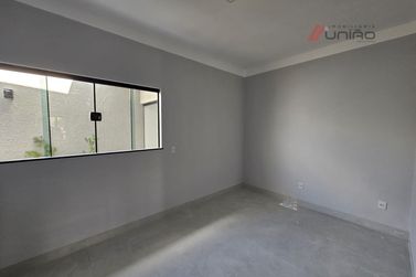 Casa &agrave; venda - 110m&sup2; - Jardim Cima