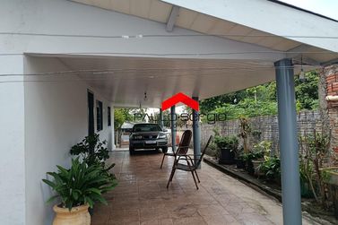 Casa &agrave; venda - 250m&sup2; - San Remo I