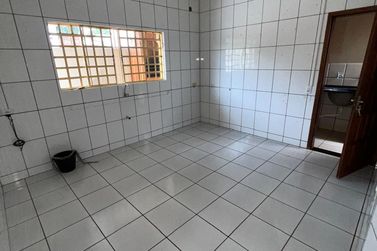 Casa para alugar - 100m&sup2; - Jardim Vitoria Regia
