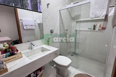 Casa &agrave; venda - 92m&sup2; - JARDIM TROPICAL