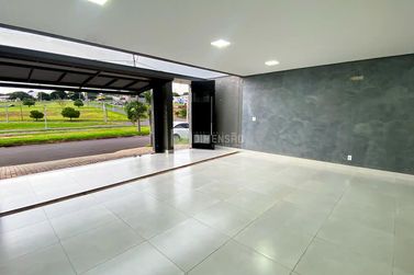 Sobrado &agrave; venda - 181m&sup2; - Jardim Cima