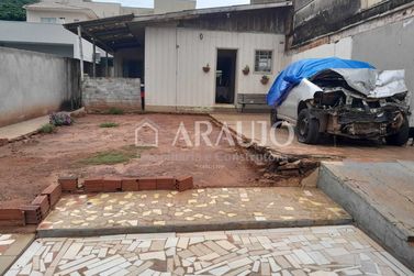 Terreno &agrave; venda - 247m&sup2; - Zona VII