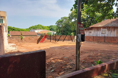 Terreno &agrave; venda - 525m&sup2; - Zona VI