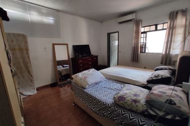 Casa &agrave; venda - Zona V