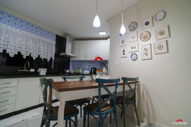 Sobrado &agrave; venda - 316m&sup2; - Zona II