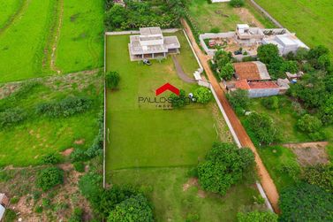 Ch&aacute;cara &agrave; venda - 350m&sup2; - Estrada Jaborandi