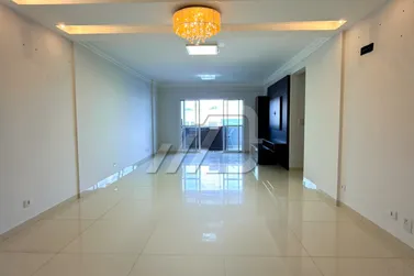 Apartamento &agrave; venda - 174m&sup2; - Zona I