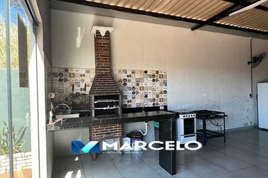 Ch&aacute;cara &agrave; venda - 2000m&sup2; - PR - 580