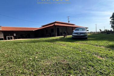 Ch&aacute;cara &agrave; venda - 20000m&sup2; - Estrada  Jaborandi