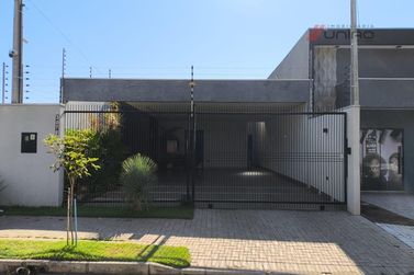 Casa &agrave; venda - 138m&sup2; - Jardim Azal&eacute;ia