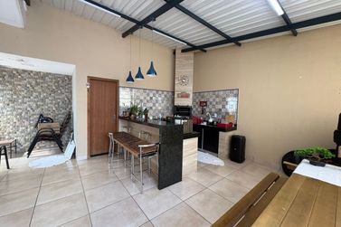 Casa &agrave; venda - 252m&sup2; - Parque Bandeirantes