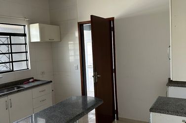 Casa &agrave; venda - 92m&sup2; - Jardim Canad&aacute;