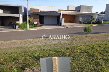 Terreno &agrave; venda - 297m&sup2; - Condom&iacute;nio Residencial Jardins de Versailles