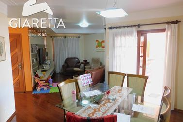 Casa &agrave; venda - 238m&sup2; - JARDIM LA SALLE