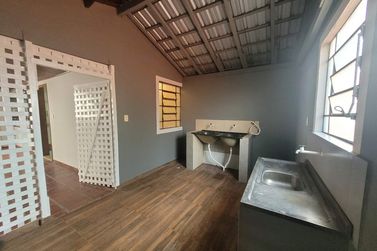 Casa para alugar - 125m&sup2; - Zona I