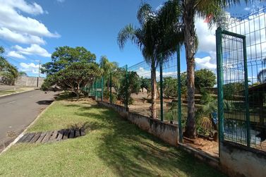 Fazenda &agrave; venda - 2500m&sup2; - Sa&iacute;da Para Serra dos Dourados