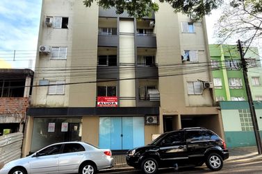 Apartamento para alugar - 81m&sup2; - Zona III