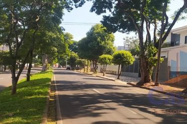 Terreno &agrave; venda - 525m&sup2; - Zona II