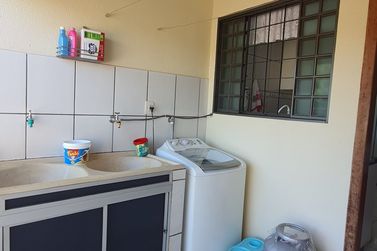 Casa &agrave; venda - 105m&sup2; - Jardim Paris