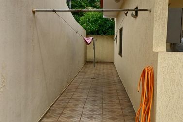 Casa &agrave; venda - Zona VI