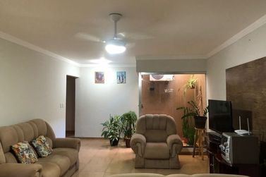 Sobrado &agrave; venda - 