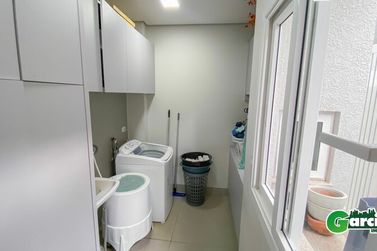 Casa &agrave; venda - 256m&sup2; - -