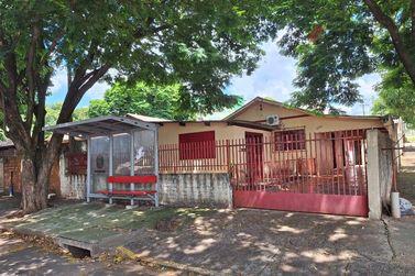 Casa &agrave; venda - 168m&sup2; - Conjunto Residencial Independencia