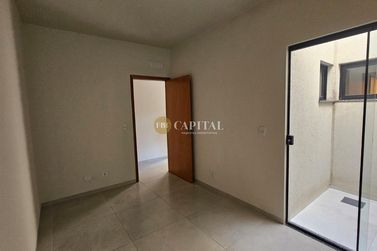 Casa &agrave; venda - 80m&sup2; - Zona V