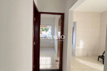 Casa &agrave; venda - 98m&sup2; - Jardim San Marino