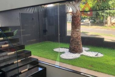 Casa &agrave; venda - 245m&sup2; - Zona V