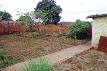 Casa &agrave; venda - 110m&sup2; - JARDIM SAN RAFAEL