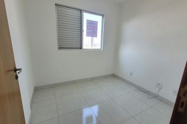 Apartamento &agrave; venda - 49m&sup2; - Zona III