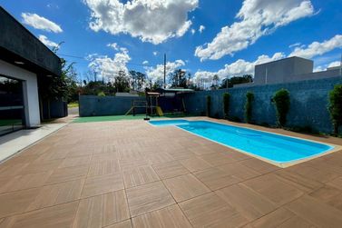 Sala Comercial &agrave; venda - 114m&sup2; - JARDIM SANTIAGO