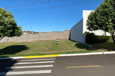 Terreno &agrave; venda - 360m&sup2; - Mont Blanc Residence