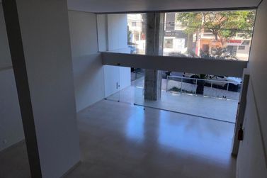 Sala Comercial para alugar - 404m&sup2; - Zona III