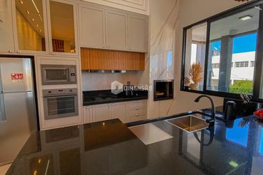 Sala Comercial &agrave; venda - 342m&sup2; - Centro