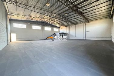 Sal&atilde;o Comercial para alugar - Parque Colina Verde