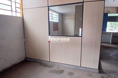 Sal&atilde;o Comercial para alugar - 240m&sup2; - Zona I