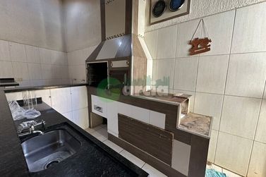 Casa para alugar - Zona V